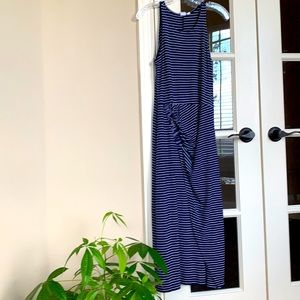 Gap blue & white maxi striped ruched leg split tank dress, Small